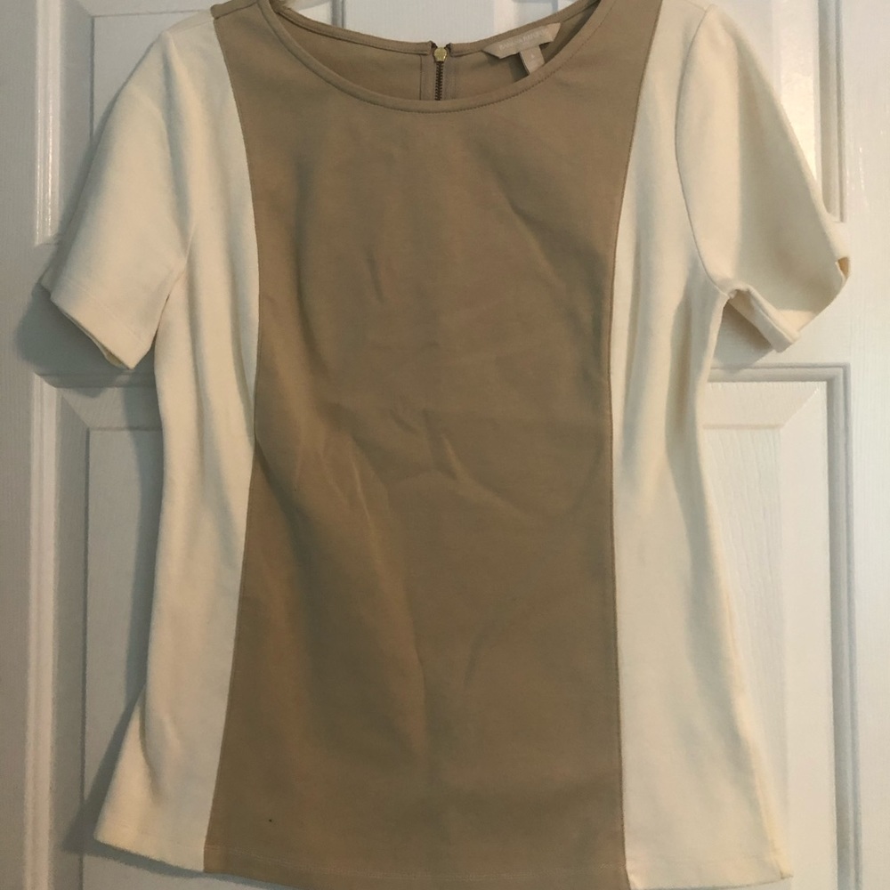 Flattering Banana Republic top
